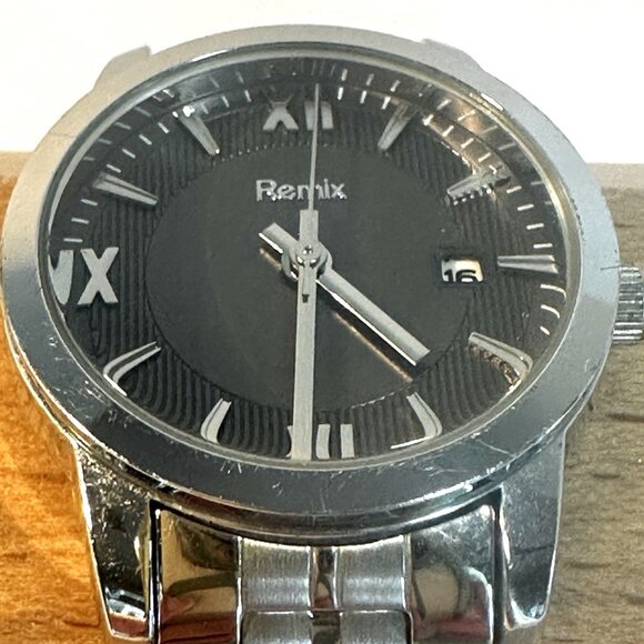 Remix Women's Stainless Steel Watch Blue Face Date Dial Silver Band Working - Picture 2 of 10